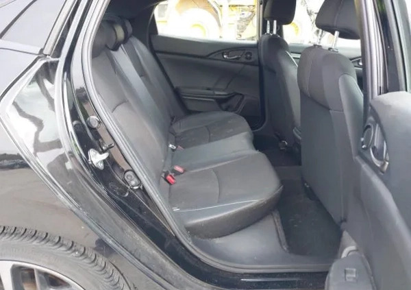 Honda Civic cena 39900 przebieg: 33673, rok produkcji 2019 z Chocz małe 79